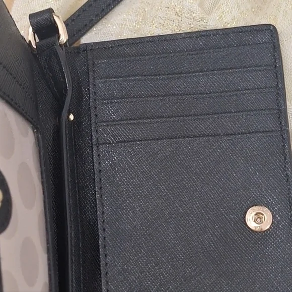 Kate Spade New York Crossbody - Picture 8 of 13